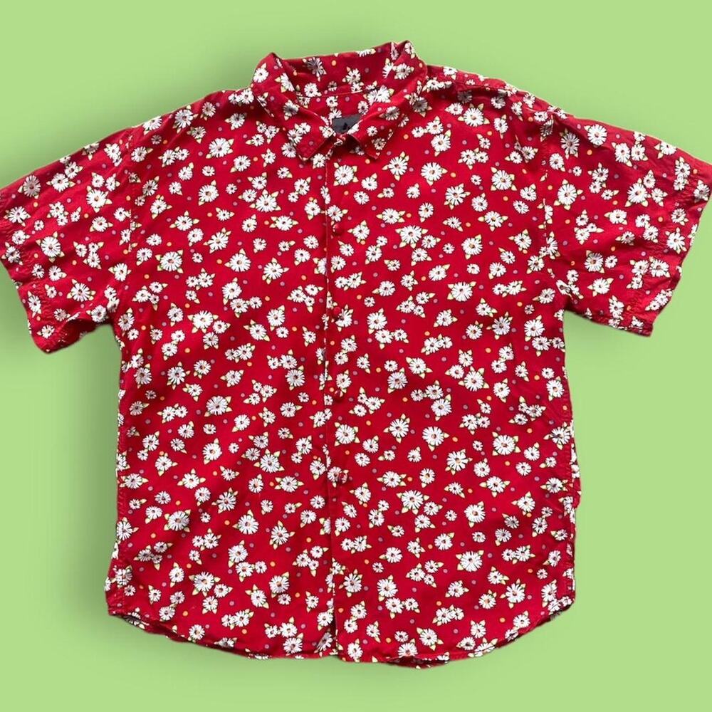 Vintage lizwear red and white